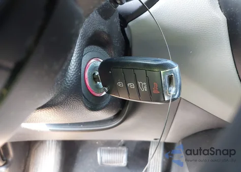 2015 Kia Soul + z USA, uszkodzony, nr VIN KNDJP3A5XF7779161